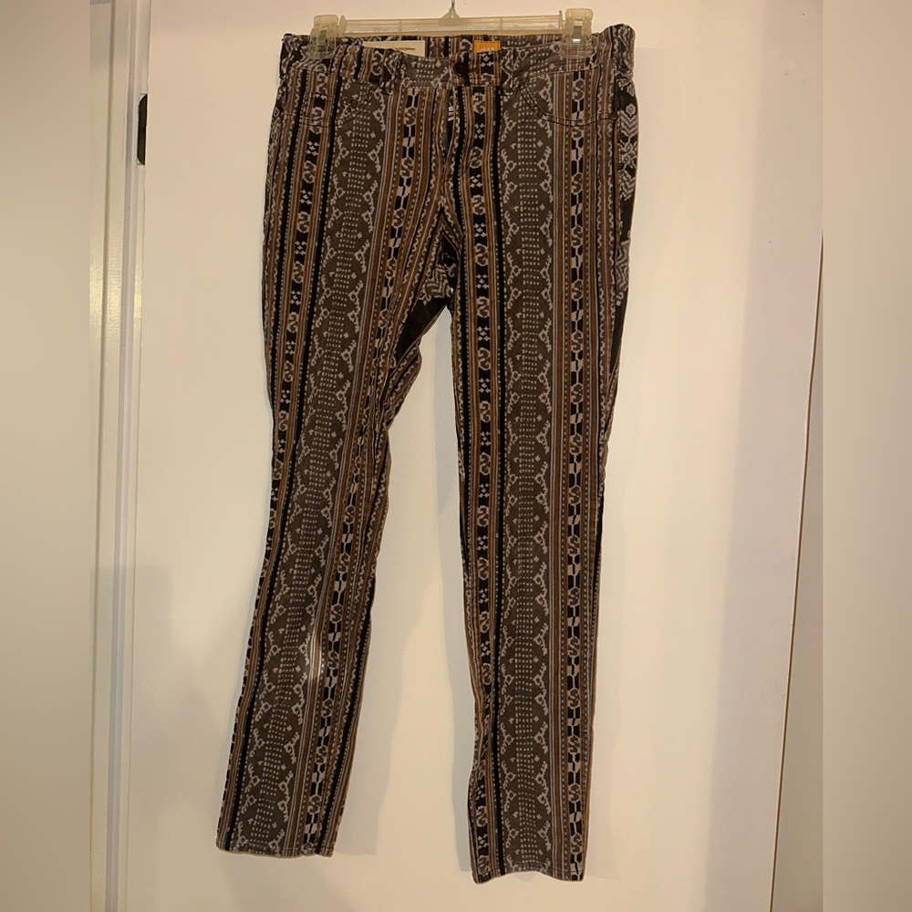 PILCRO Geometric Mid‎ Rise Skinny Fit Corduroy Pant Boho Aztec